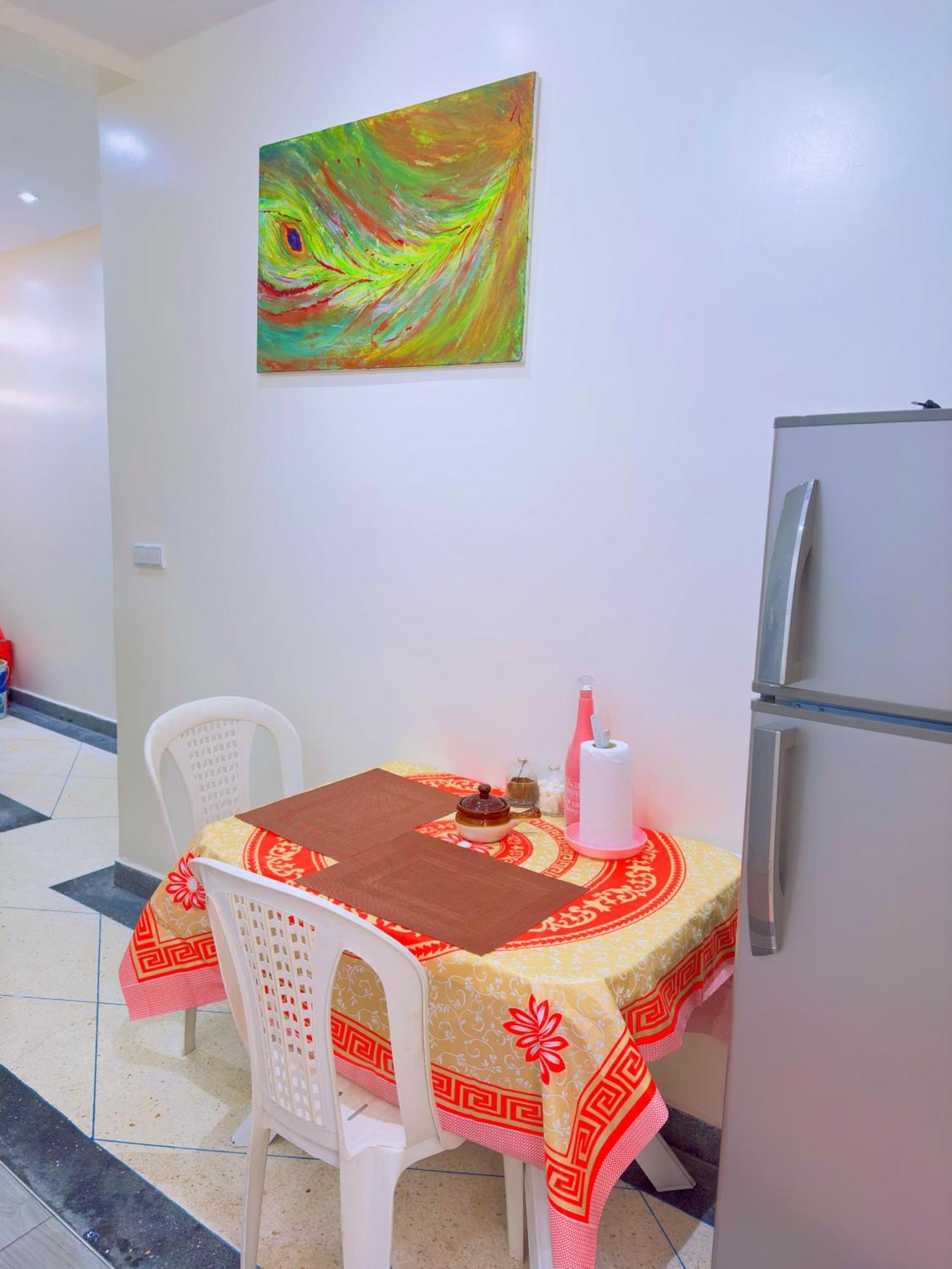 Quiet Central Home Near Beach - High Speed Wifi, Free Parking & Private Entry Agadir Exterior foto